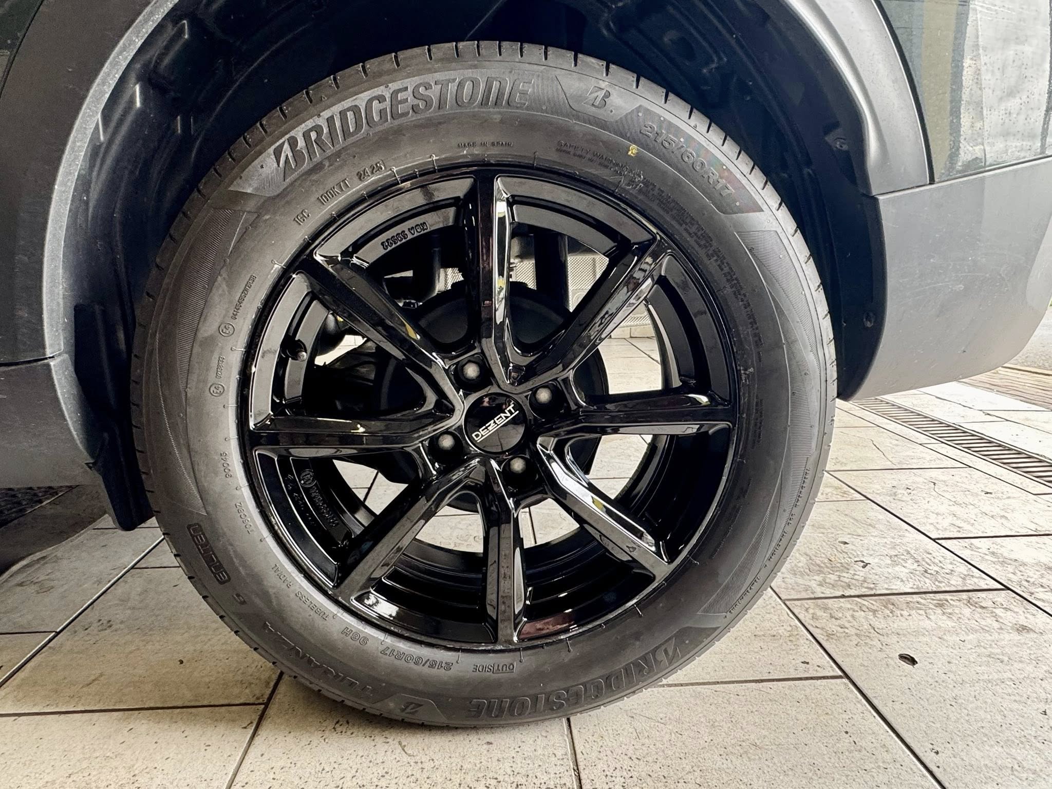 Nová pneumatika na alu kole – pneuservis AUTO BOUŠKA