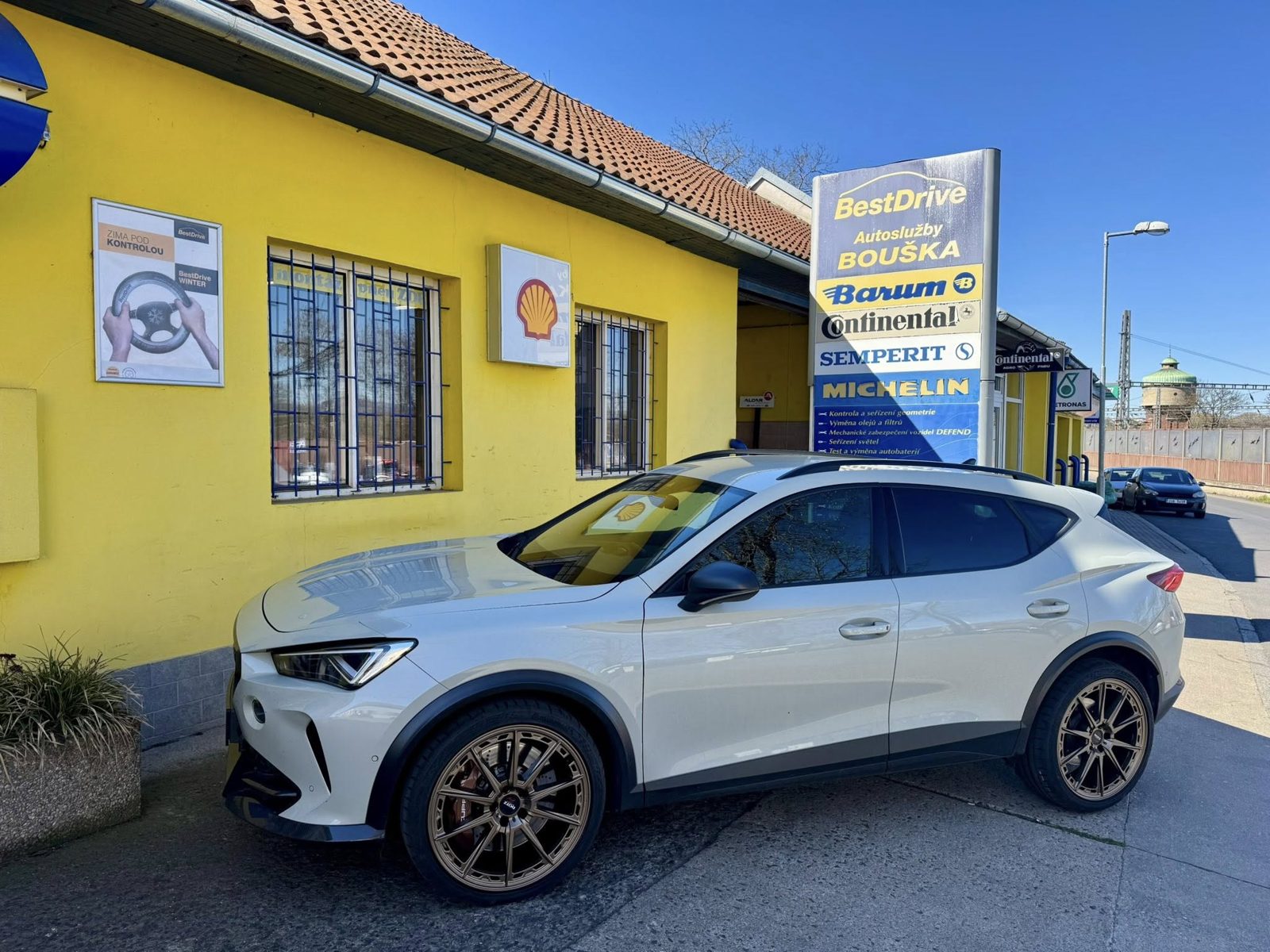 Provozovna AUTO BOUŠKA – Palackého 389, Roudnice nad Labem